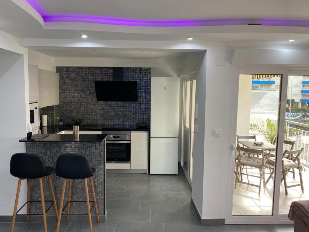 Cozy Apartment, Very Fresh At Playa De Gandia Exterior photo
